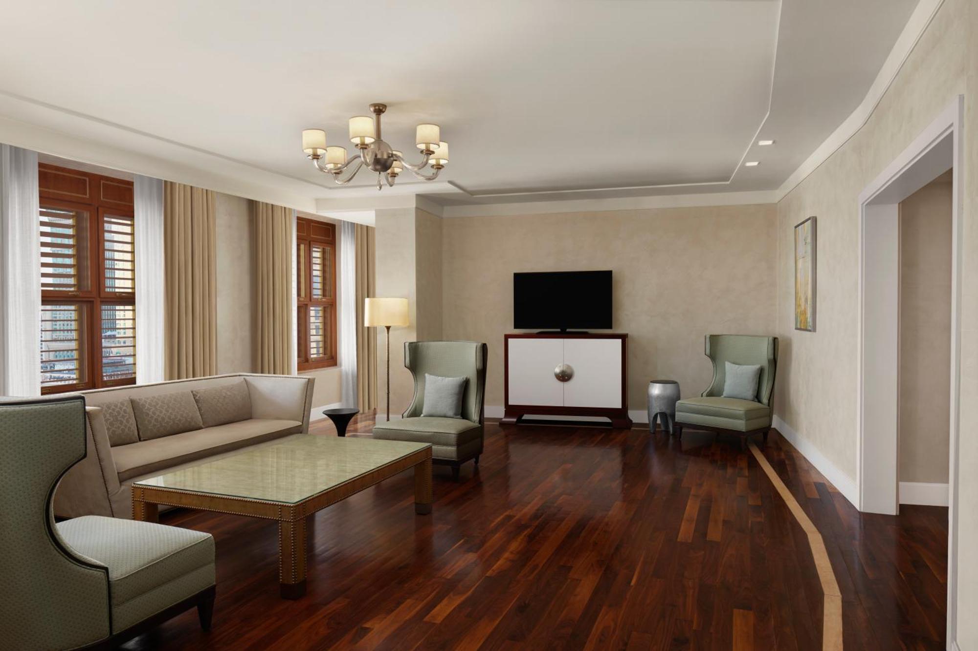 Hilton Hotel & Convention Jabal Omar Makkah Мека Екстериор снимка A living room in a suite at the Ritz-Carlton, Boston